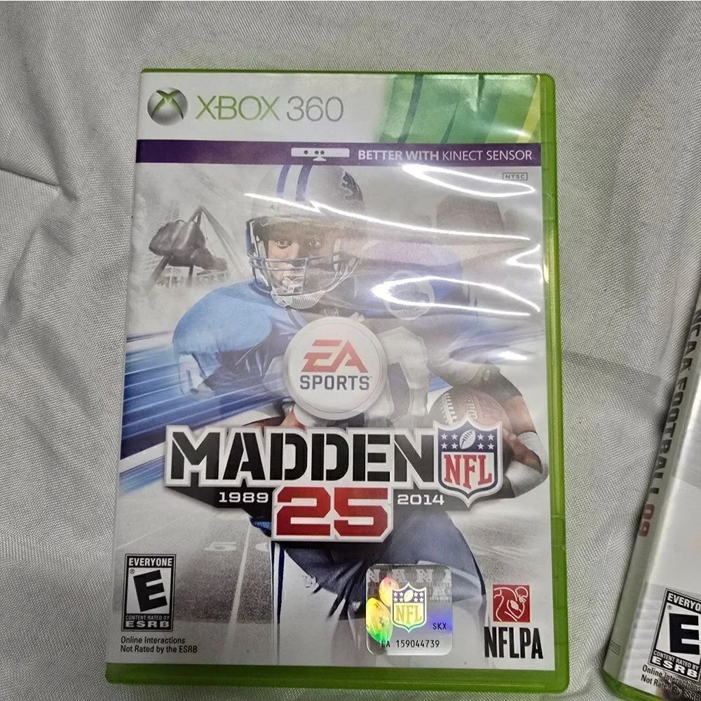 XBox 360 Madden 25 NFL EA Sports Video Game Stay At Home Entertainment Everyone